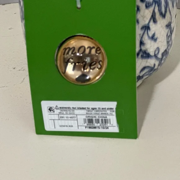 Kate Spade 8 Ball Bag Charm NWT - Picture 2 of 3